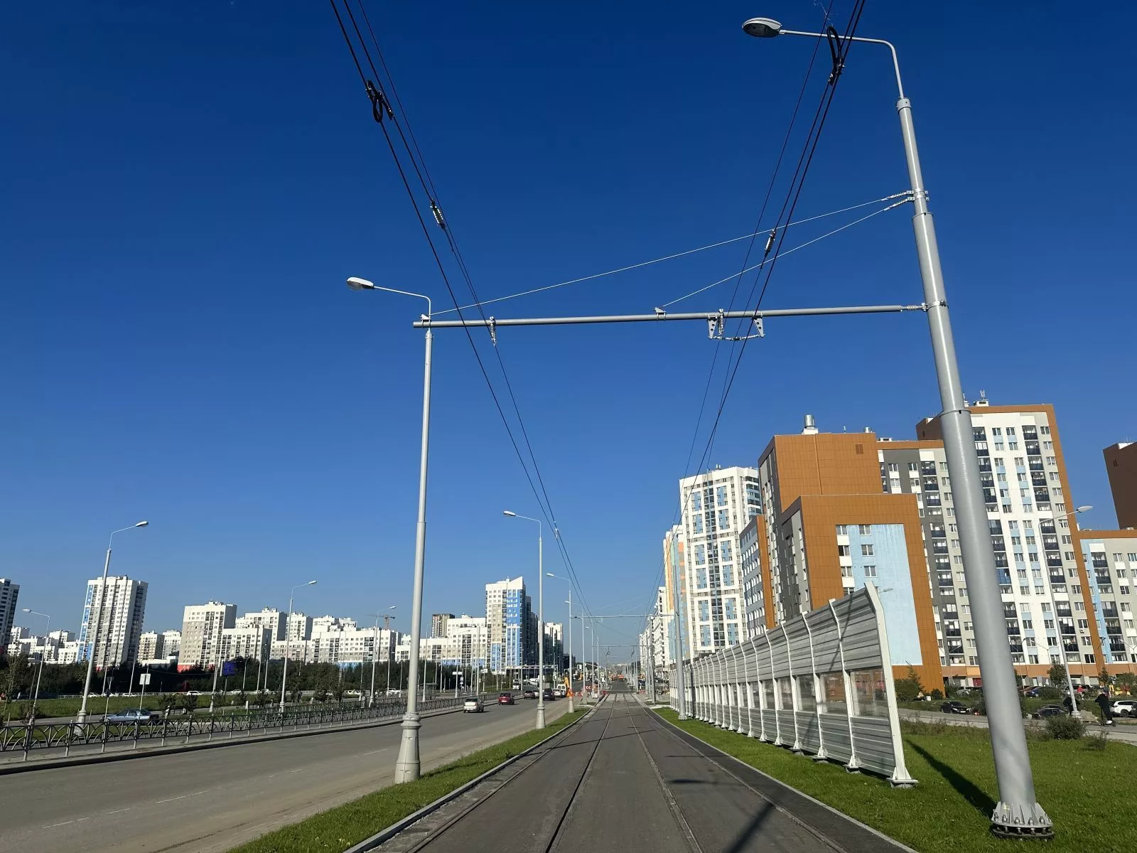 Кто участвовал в строительстве ветки в Академический